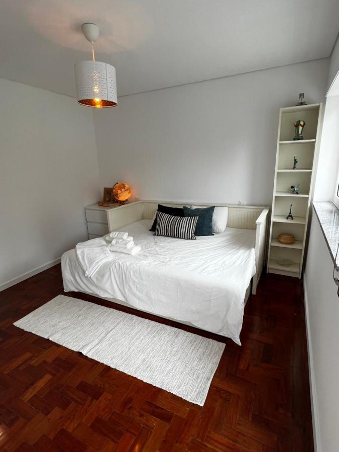 Ferienwohnung Casa Da Praca São João da Madeira Exterior foto