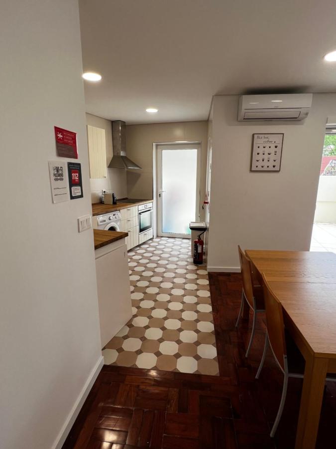 Ferienwohnung Casa Da Praca São João da Madeira Exterior foto